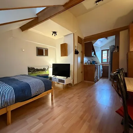 Charming & Bright In Marais Apartment Paris